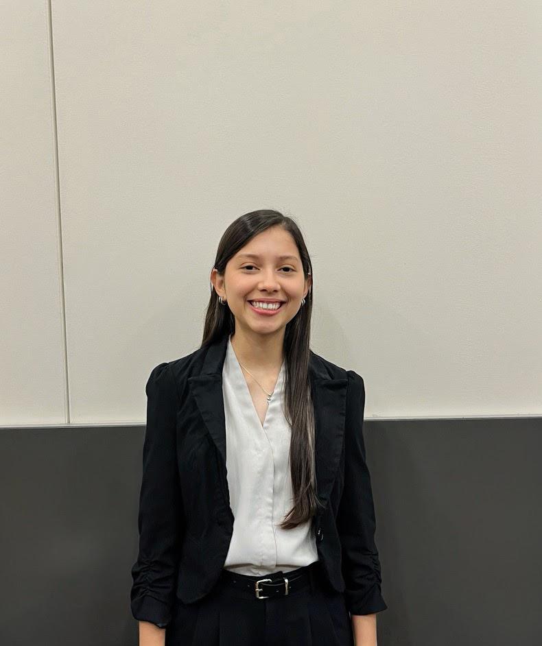 Headshot of Katherine Sofia Sierra, an Auburn PhD student in poultry science